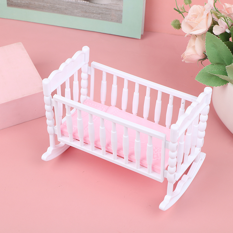 ของเล่นเขย่ามือเด็กเล็ก สีชมพู - Baby Nursery Bed บทวิจารณ์และราคา