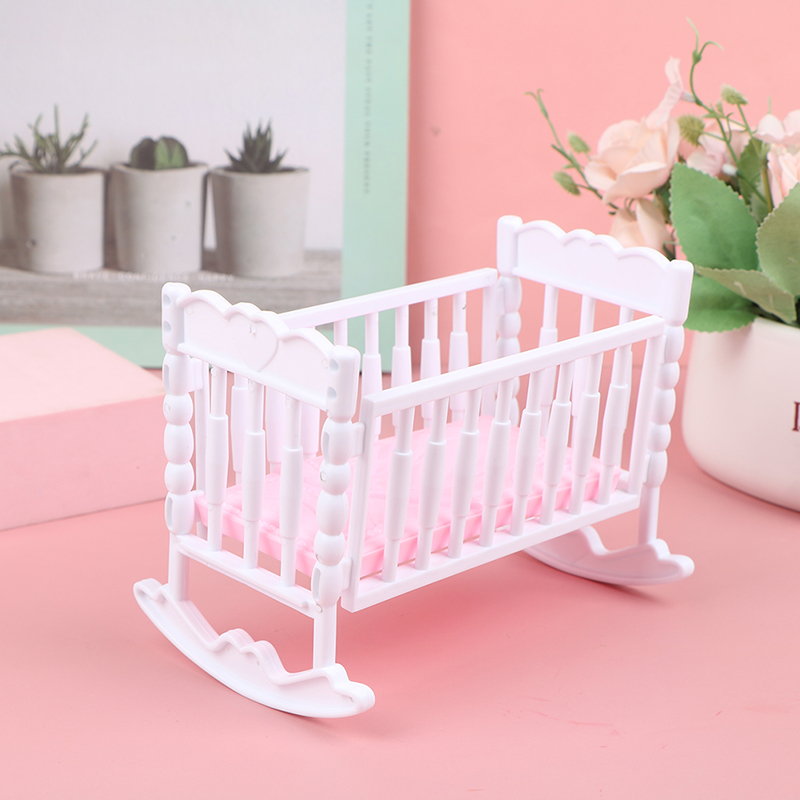 ของเล่นเขย่ามือเด็กเล็ก สีชมพู - Baby Nursery Bed บทวิจารณ์และราคา